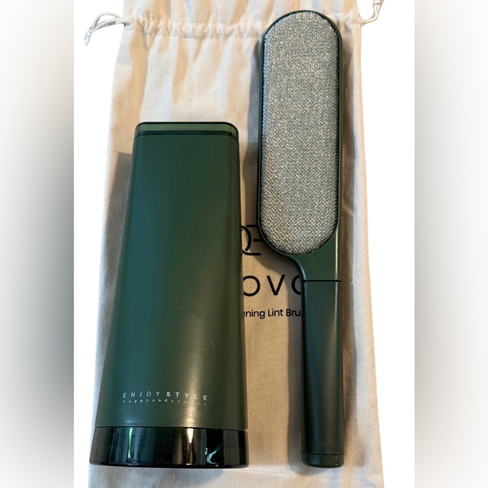 De Novo Deluxe Self-Cleaning Lint Brush Dark Green Shade New In Bag NWT